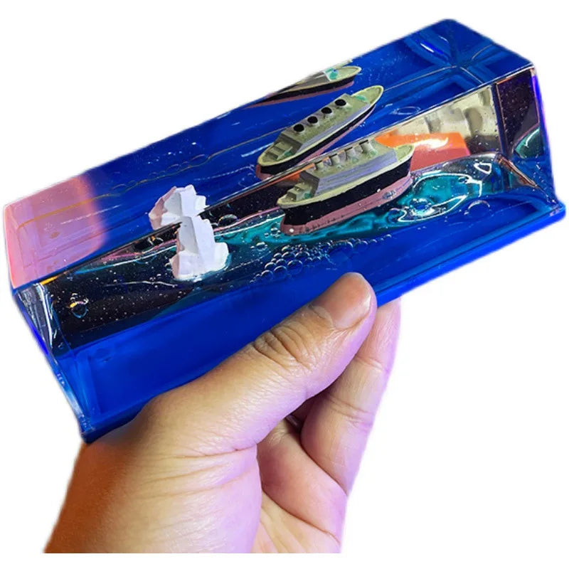Roomix decorative home aquarium-Set sail into a world of wonder with the Roomix decorative home aquarium – a beautifully crafted piece featuring a timeless ship nestled within.