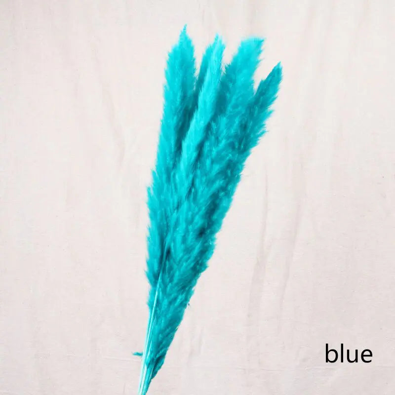 roomix designed feather- Discover the elegance of the Roomix delicately designed feather – a symbol of lightness and grace, perfect for adding a personal touch to any space.