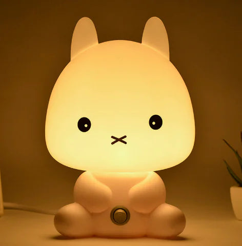 roomix Animal Glow Night Light Turn bedtime into a moment of calm and comfort with the Roomix Animal Glow Night Light.