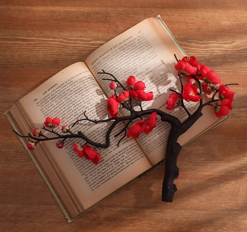 Roomix beautifully designed branches- beautifully designed branches in a variety of colors, perfect for adding a unique touch to any space. Whether you're looking to brighten your home, office, or personal corner