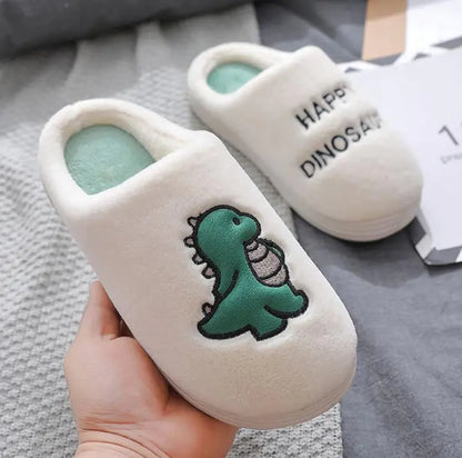 Roomix Crocodile Slippers – Sink Your Feet into Comfort! 🐊  Meet the wildest slippers of the season – the Roomix Crocodile Slippers, where cozy meets quirky.